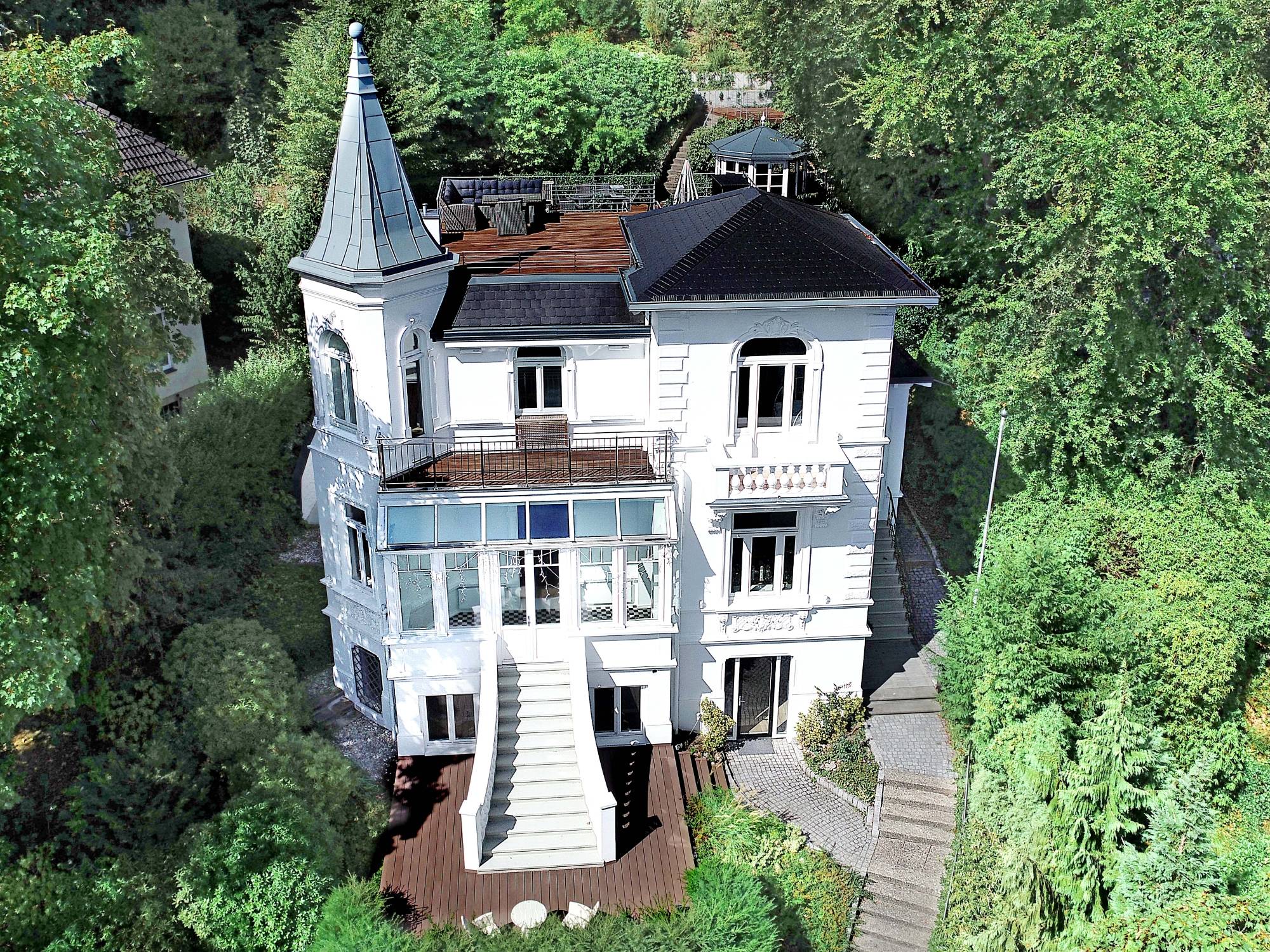 Luftbild Villa